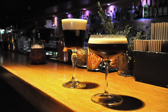 Bar au centre de Méribel